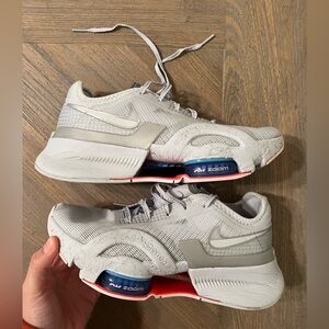 Women Nike Air Zoom SuperRep 3-Women's HIIT Class Shoes
Sz-7.5